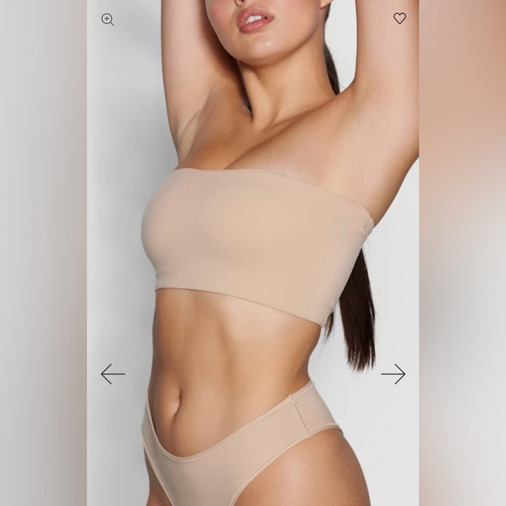 Skims fits everybody bandeau bra in Medium